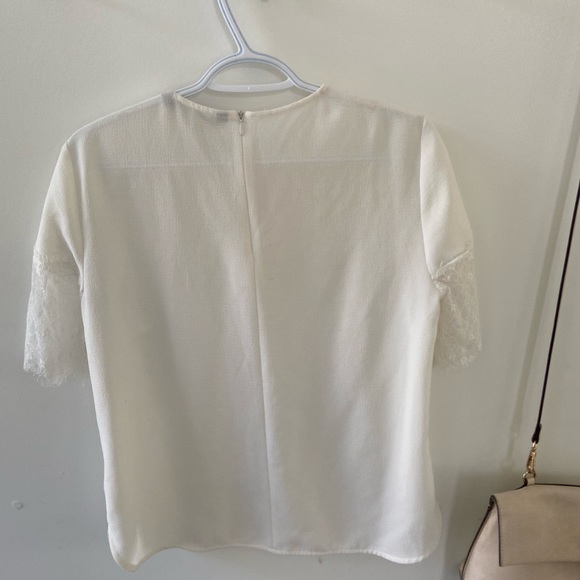 Beautiful lace Zara blouse - Picture 3 of 4